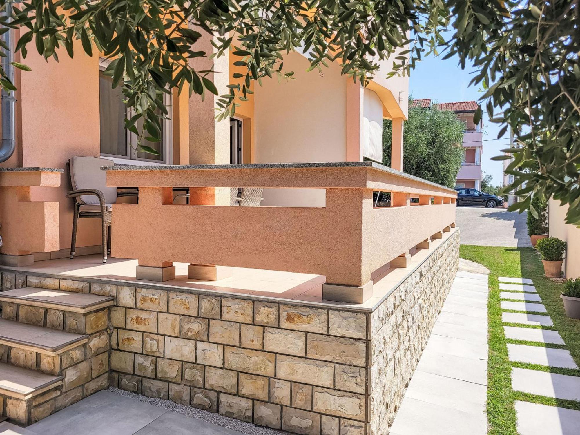 Holiday Home Ive By Interhome Petrcane Bagian luar foto